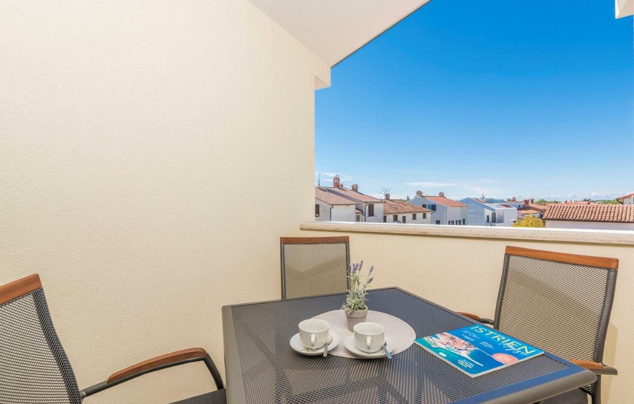 Apartments Hana In Funtana Εξωτερικό φωτογραφία